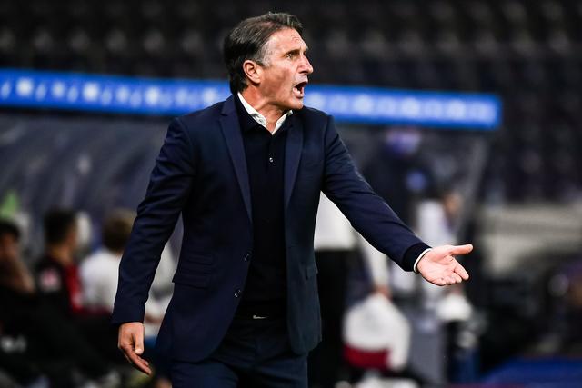 字母哥34+15雄鹿送76人6连败 雷霆大胜篮网