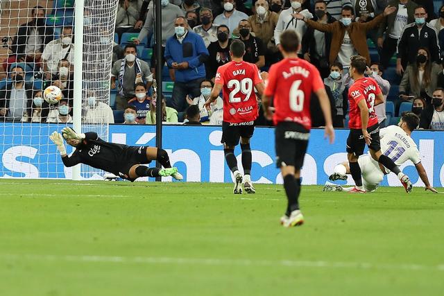 扣篮大赛万磊力压曾凡博夺冠 原帅加冕三分王